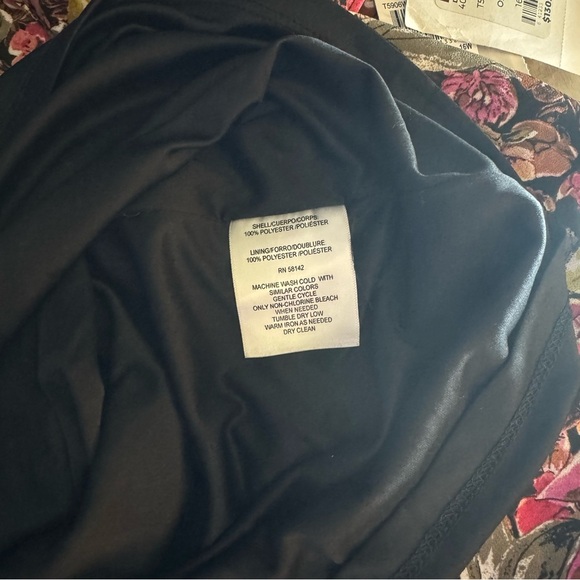 Plus 17w floral b neck midi dress - Picture 4 of 5